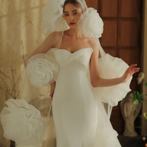 romantic oversized floral wedding veil | 3m long tulle cathedral veil with handcrafted rose appliqués